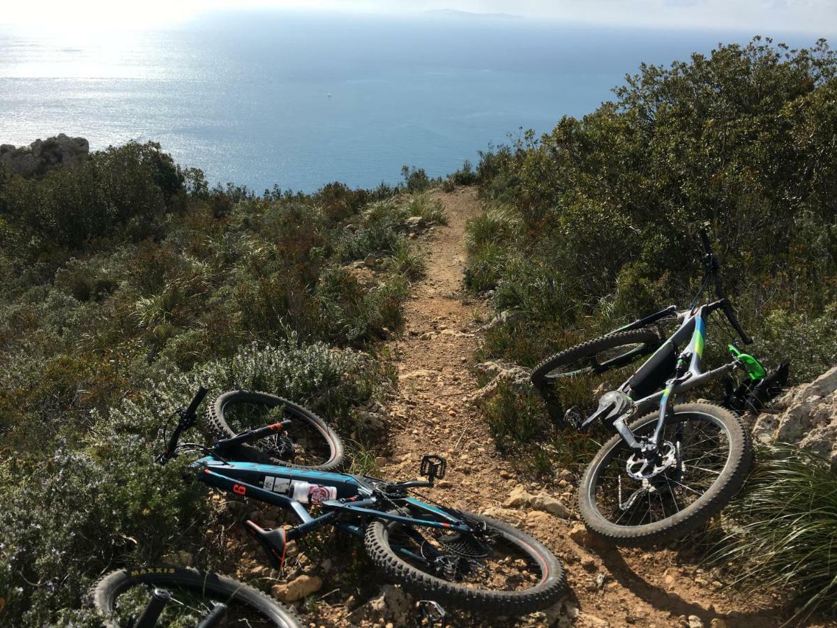 Bike&Boat Argentario Hotel Porto Santo Stefano  Buitenkant foto